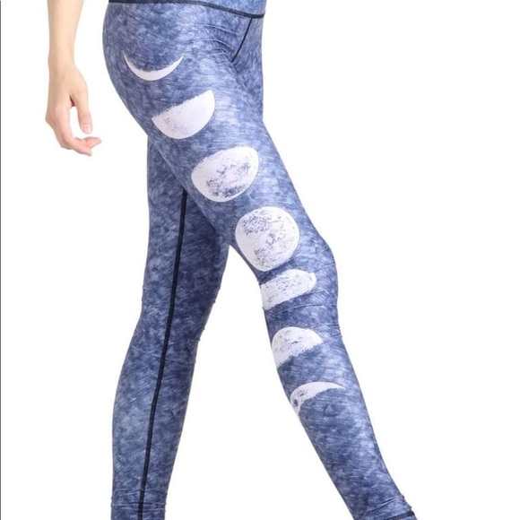 Yoga Democracy Pants - Yoga democracy Just A Phase leggings